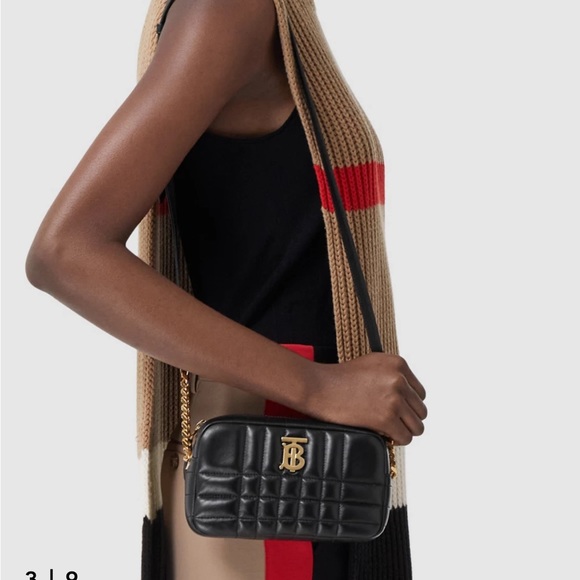 SOLD! 🎉Burberry small black leather Lola camera bag gold hardwear NWT - Picture 4 of 16